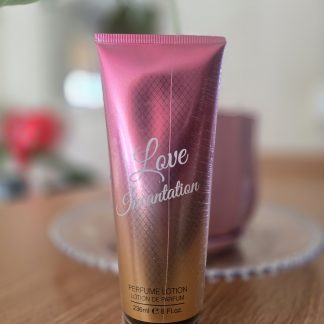 Love Incantation Perfume Lotion 236ml